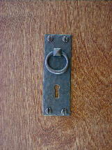 ch1029acs antique copper craftsmans vertical keyhole ring pull