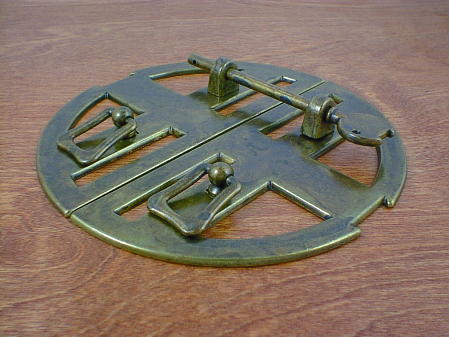 old brass 6-1/2" round backplate w/bail pulls