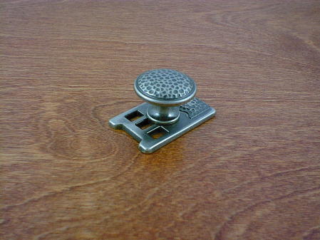 old iron anviled backplate w/round button knob (sm)