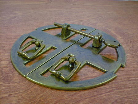 old brass 6-1/2" round backplate w/bail pulls