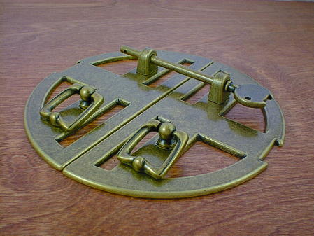 antique brass 6-1/2" round backplate w/bail pulls