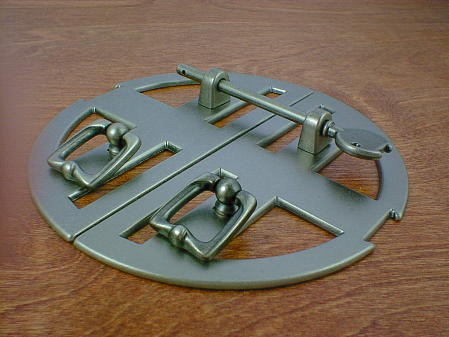old iron 6-1/2" round backplate w/bail pulls