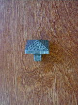 antique pewter finish mission sq pyramid knob