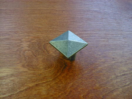 antique pewter finish mission sq pyramid knob