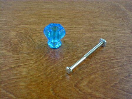brilliant blue glass small knob w/nickel bolt ch5181