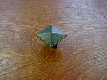 weathered bronze finish mission sq. pyramid knob