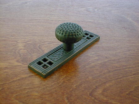 ch-7411sb satin bronze arts crafts backplate w/round knob