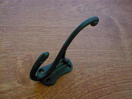 black cast scroll schoolhouse coat hook ch-9901oi