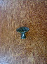 windover antique finish peened top round knob