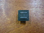 vintage bronze traditional fluted base square.knob (lg)