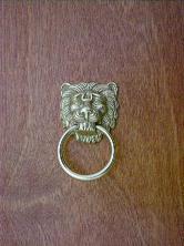 ch-8700.11-polished-brass-cast-lions-head-furniture-ring-pull