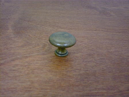 old brass smooth curved top round mushroom knob craftsmanhardware-ch300103
